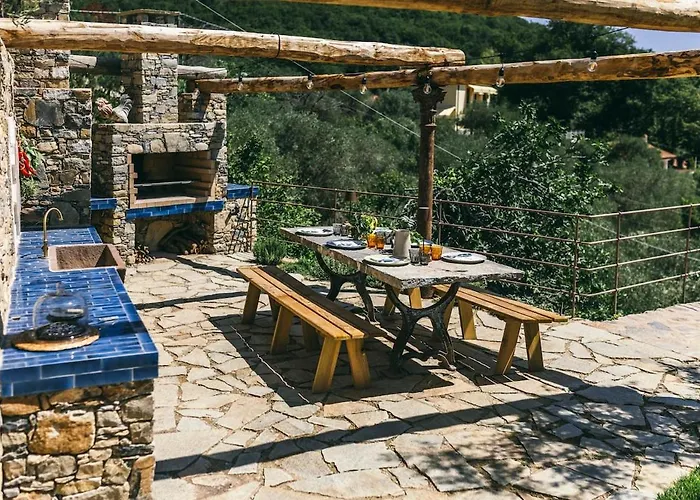 Villa Bluvari' Charming House *