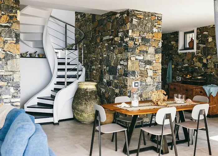 Villa Bluvari' Charming House