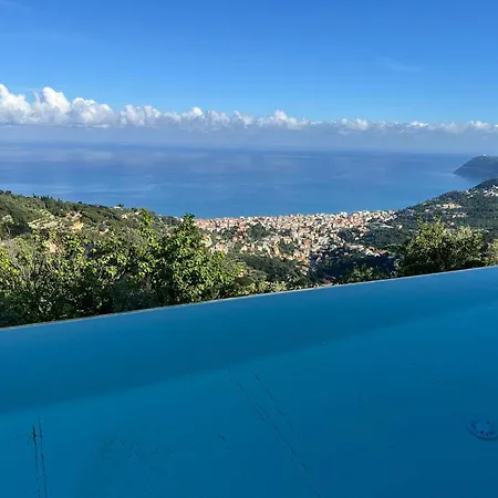 Bluvari' Charming House Vila