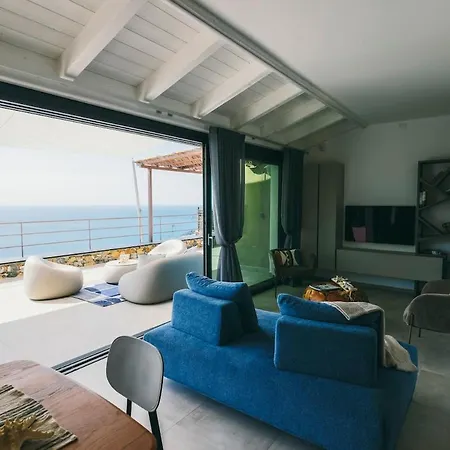 Bluvari' Charming House Alassio